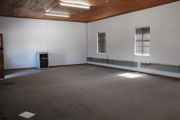 To Let  Bedroom Property for Rent in George Industrial Western Cape
